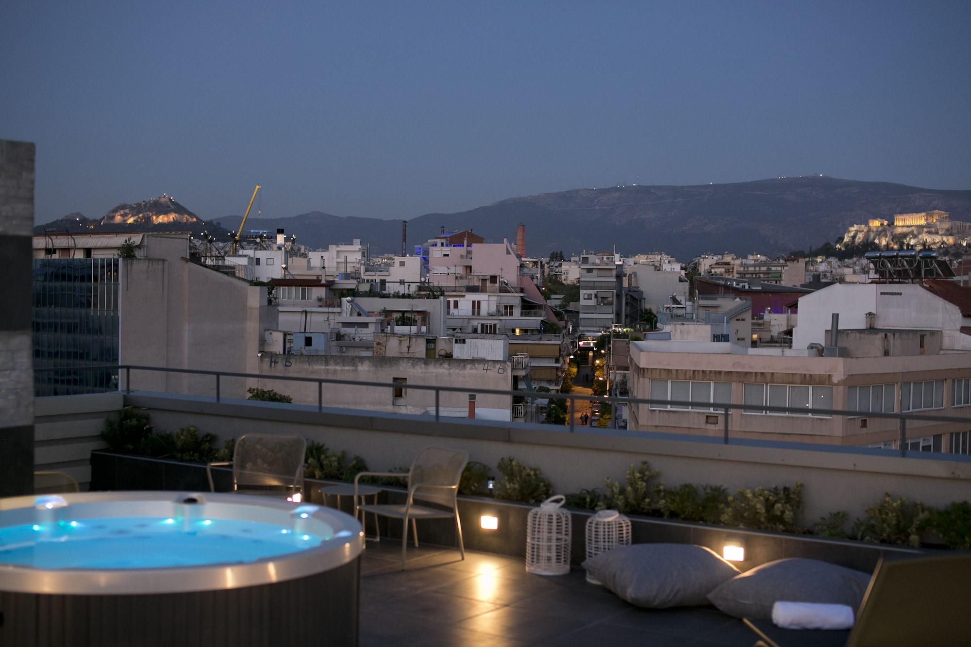 47 Luxury Suites Атина Екстериор снимка