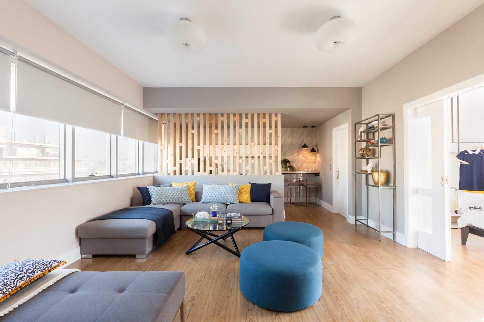 47 Luxury Suites Атина Екстериор снимка