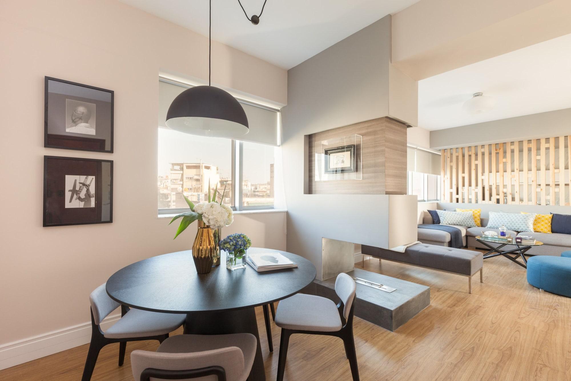 47 Luxury Suites Атина Екстериор снимка