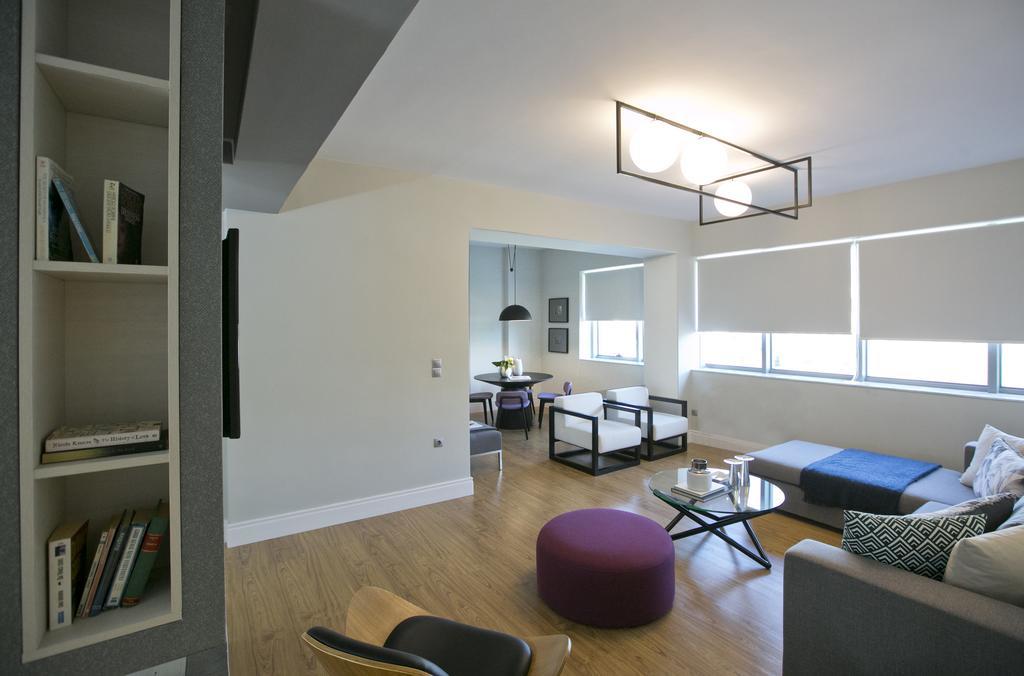 47 Luxury Suites Атина Екстериор снимка