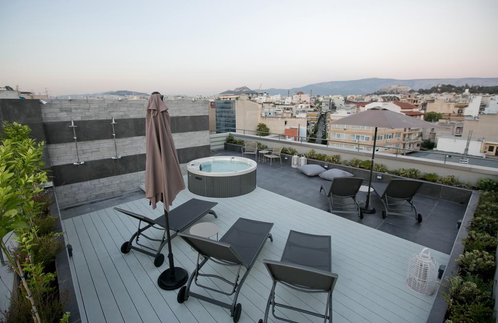 47 Luxury Suites Атина Екстериор снимка