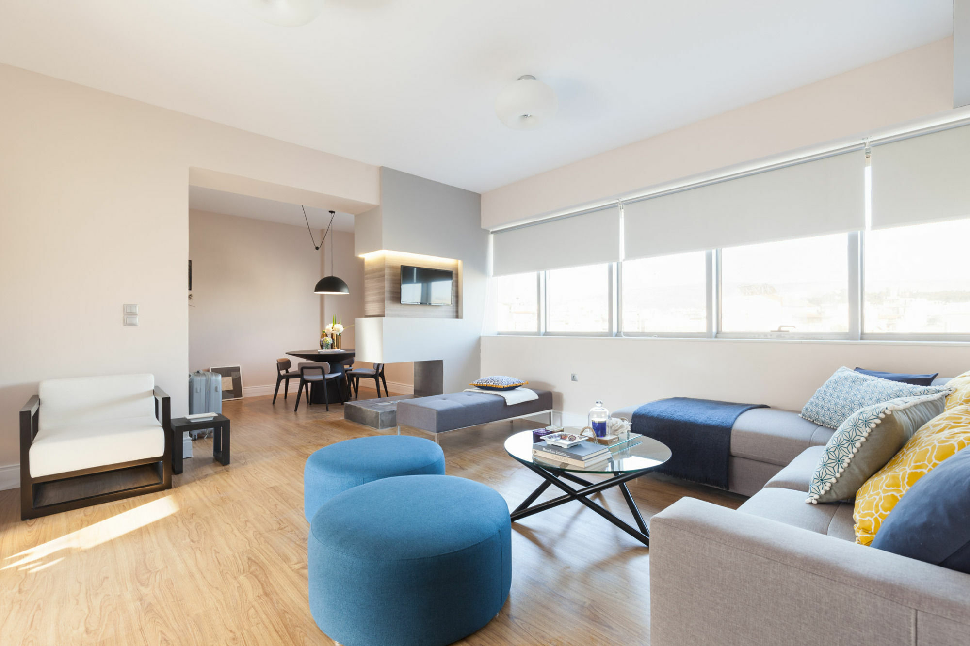 47 Luxury Suites Атина Екстериор снимка